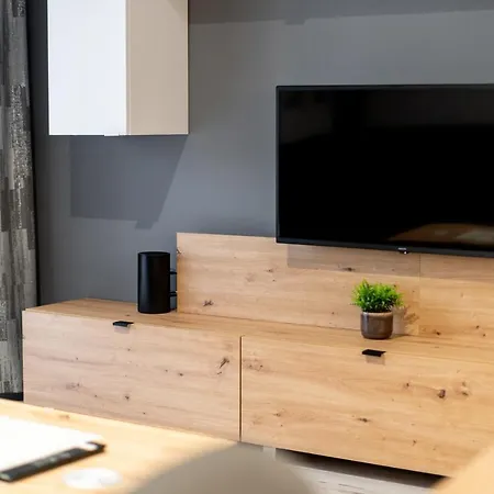 Zlocien Paris Studio 아파트