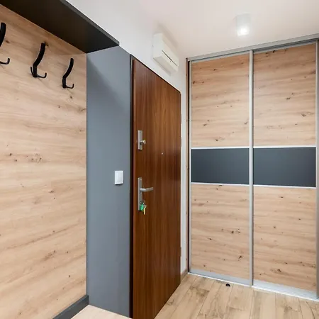 Zlocien Paris Studio 아파트